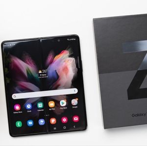 Samsung galaxy fold Z3 256 new